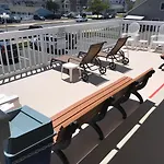 Surfside Motel