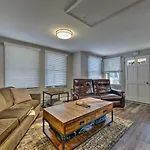 Gulf Coast Cottage - Walk To Beach And Boardwalk!