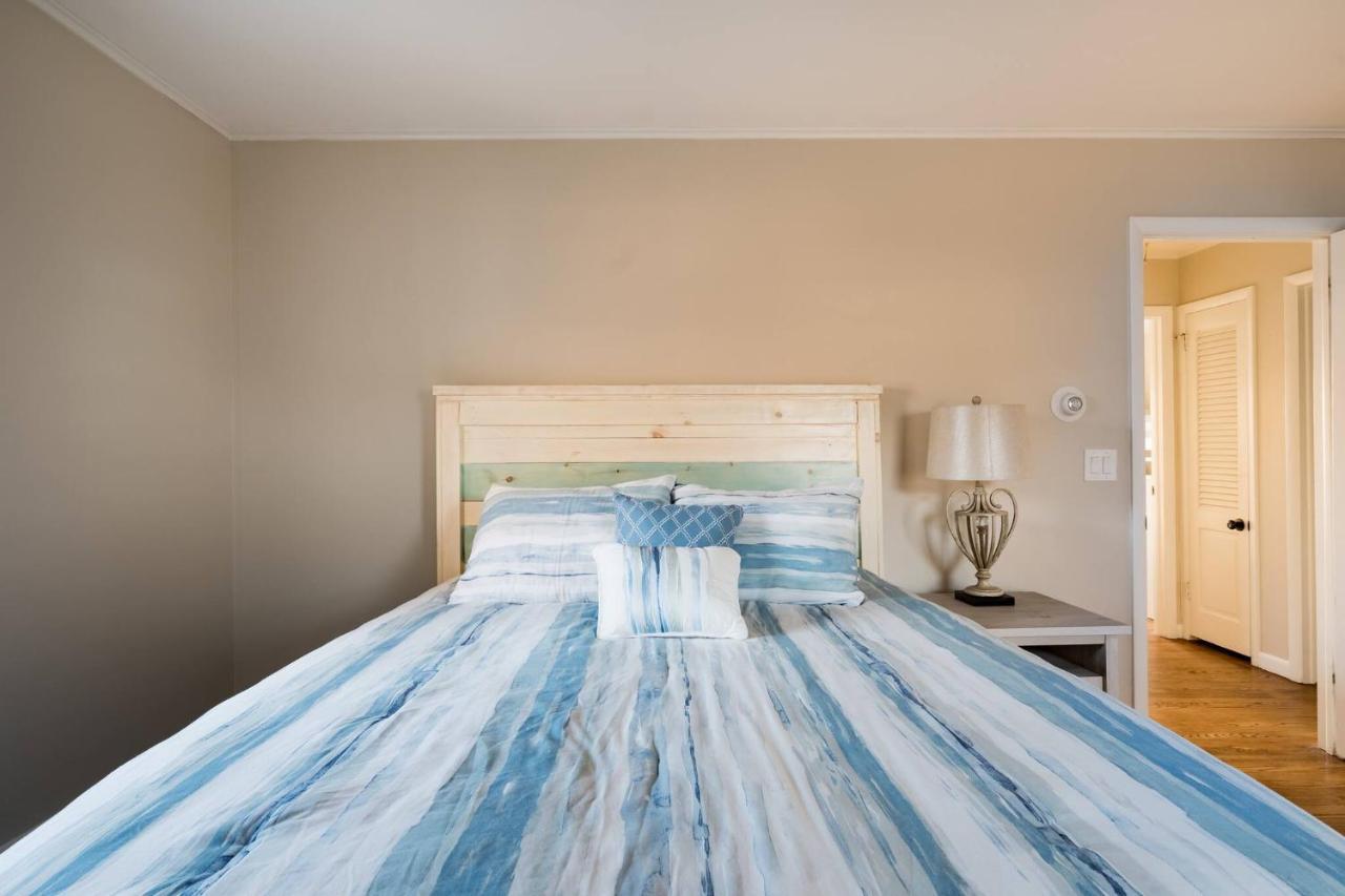 Spacious Ready For Family Memories!