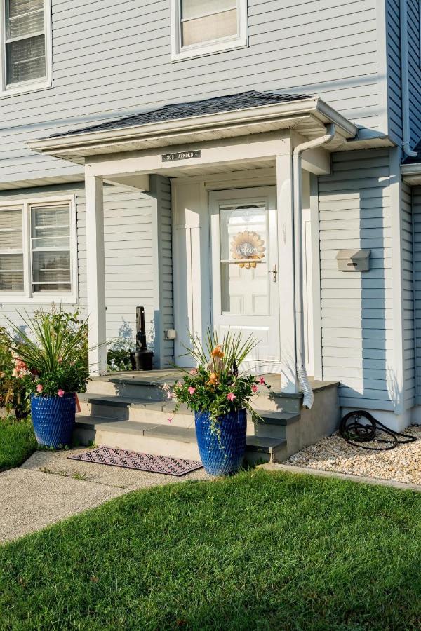 Spacious Ready For Family Memories!