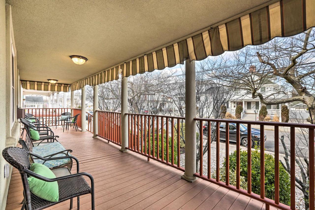 Beautiful Spacious Home, Private Deck & Grill, With Badges * Point Pleasant Beach