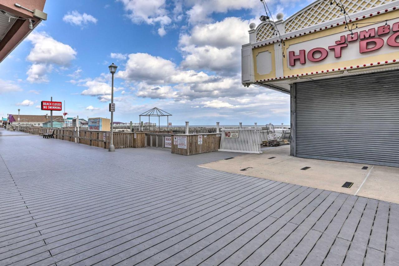 Holiday home Beautiful Spacious Home, Private Deck & Grill, With Badges *