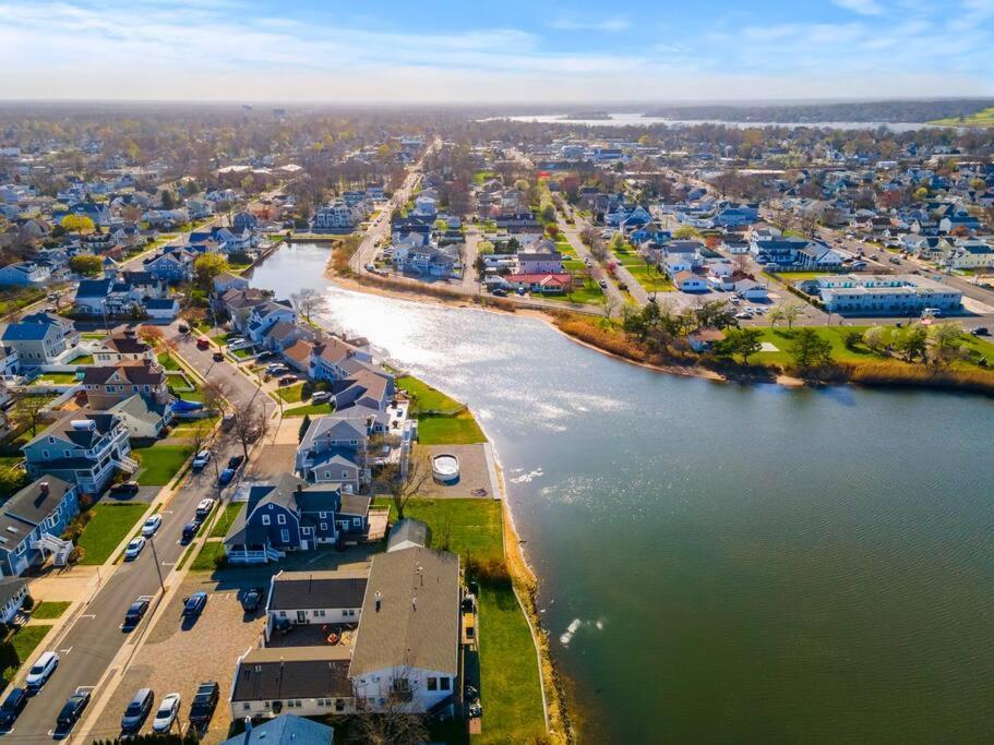 Holiday home Brand New Fully Renovated Waterfront With Outdoor Bar & Firepit Point Pleasant Beach