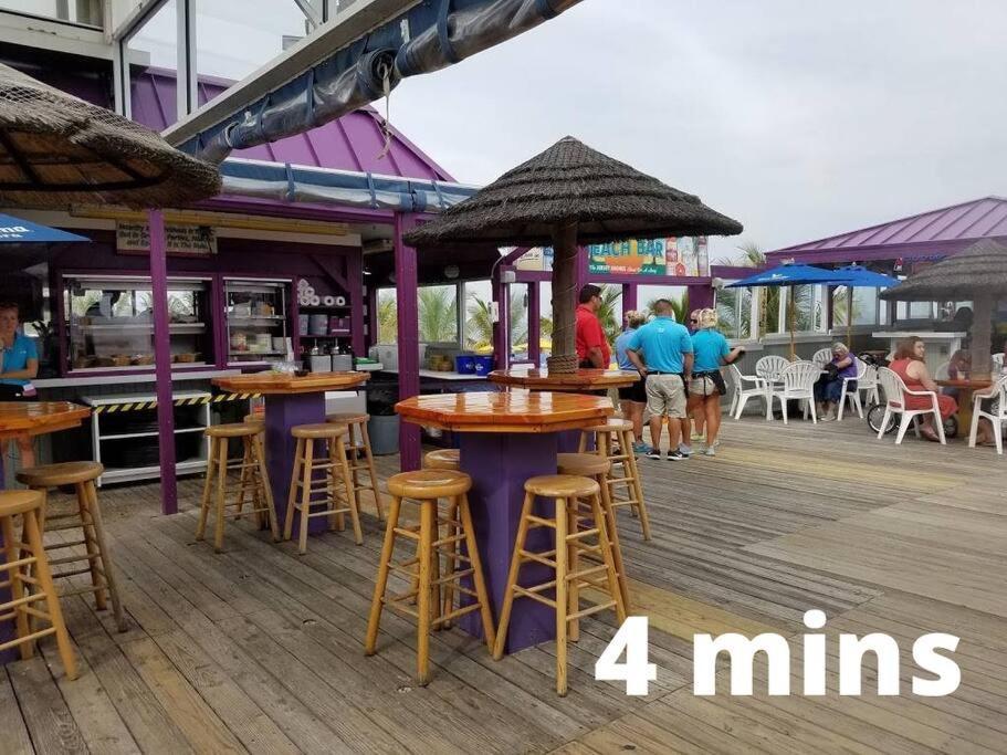 Brand New Fully Renovated Waterfront With Outdoor Bar & Firepit *