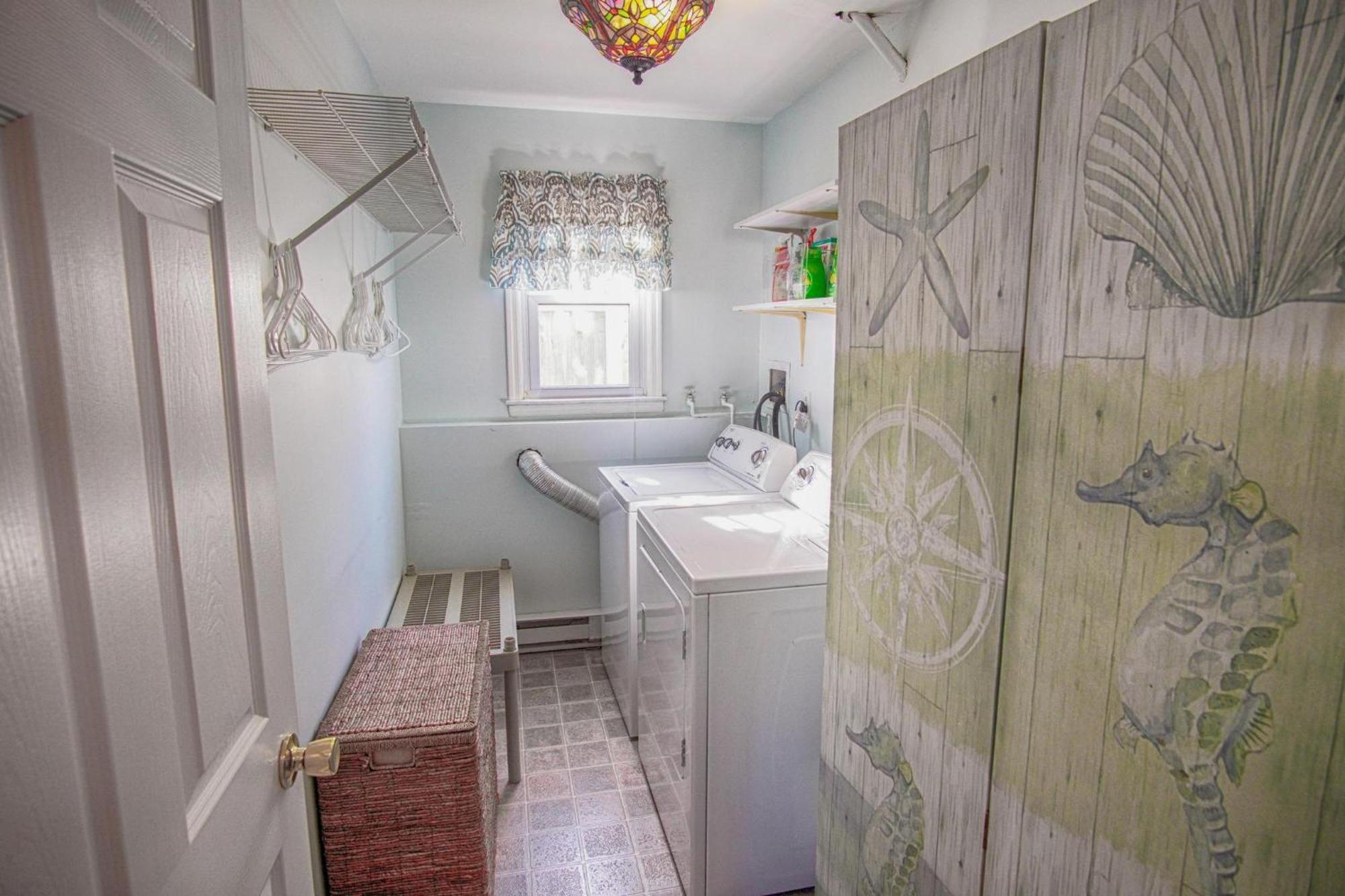 Gorgeous House With Large Pool & Private Beach, Just 3 Blocks Away!! * Point Pleasant Beach