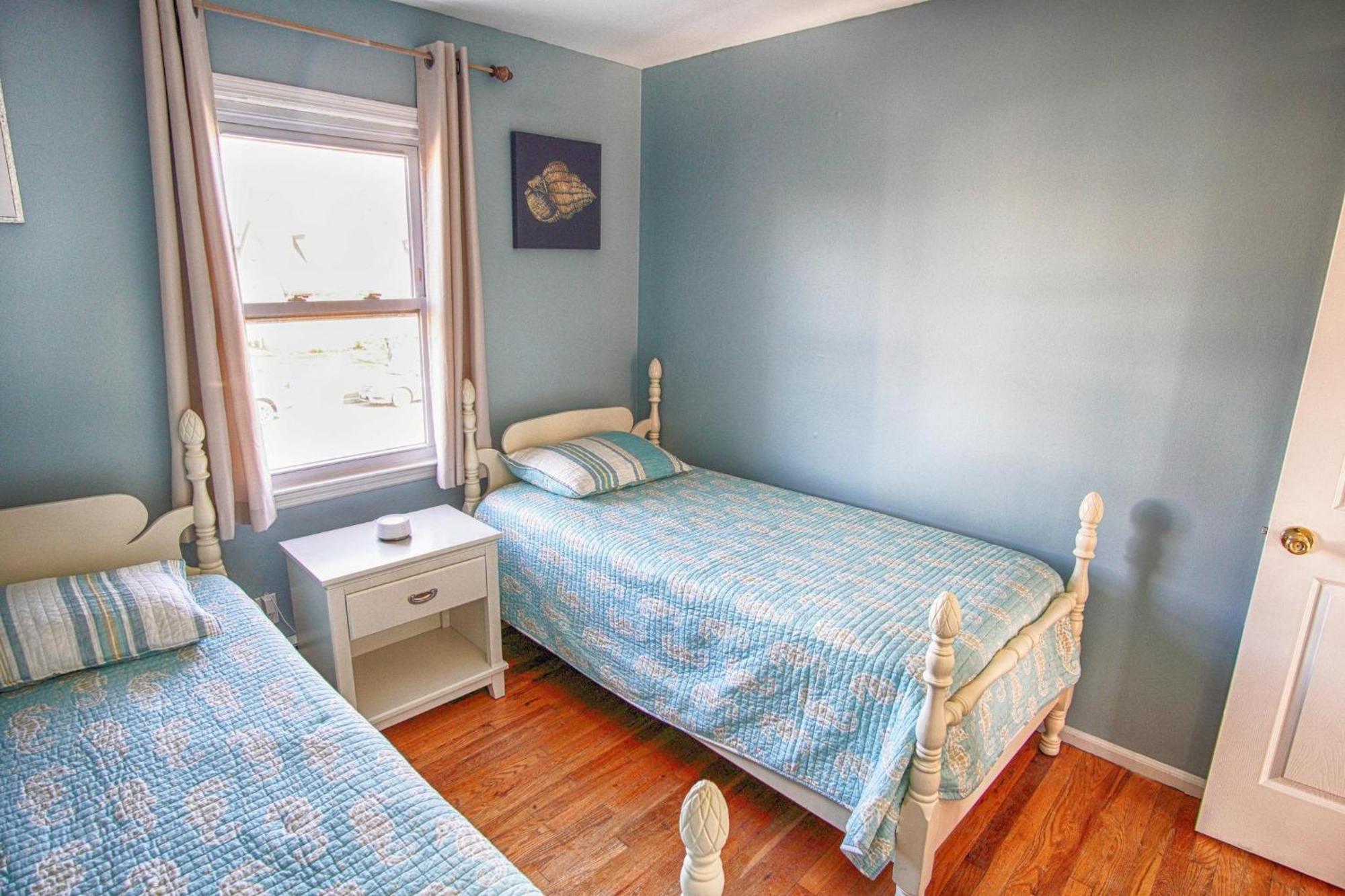 Holiday home Gorgeous House With Large Pool & Private Beach, Just 3 Blocks Away!! Point Pleasant Beach