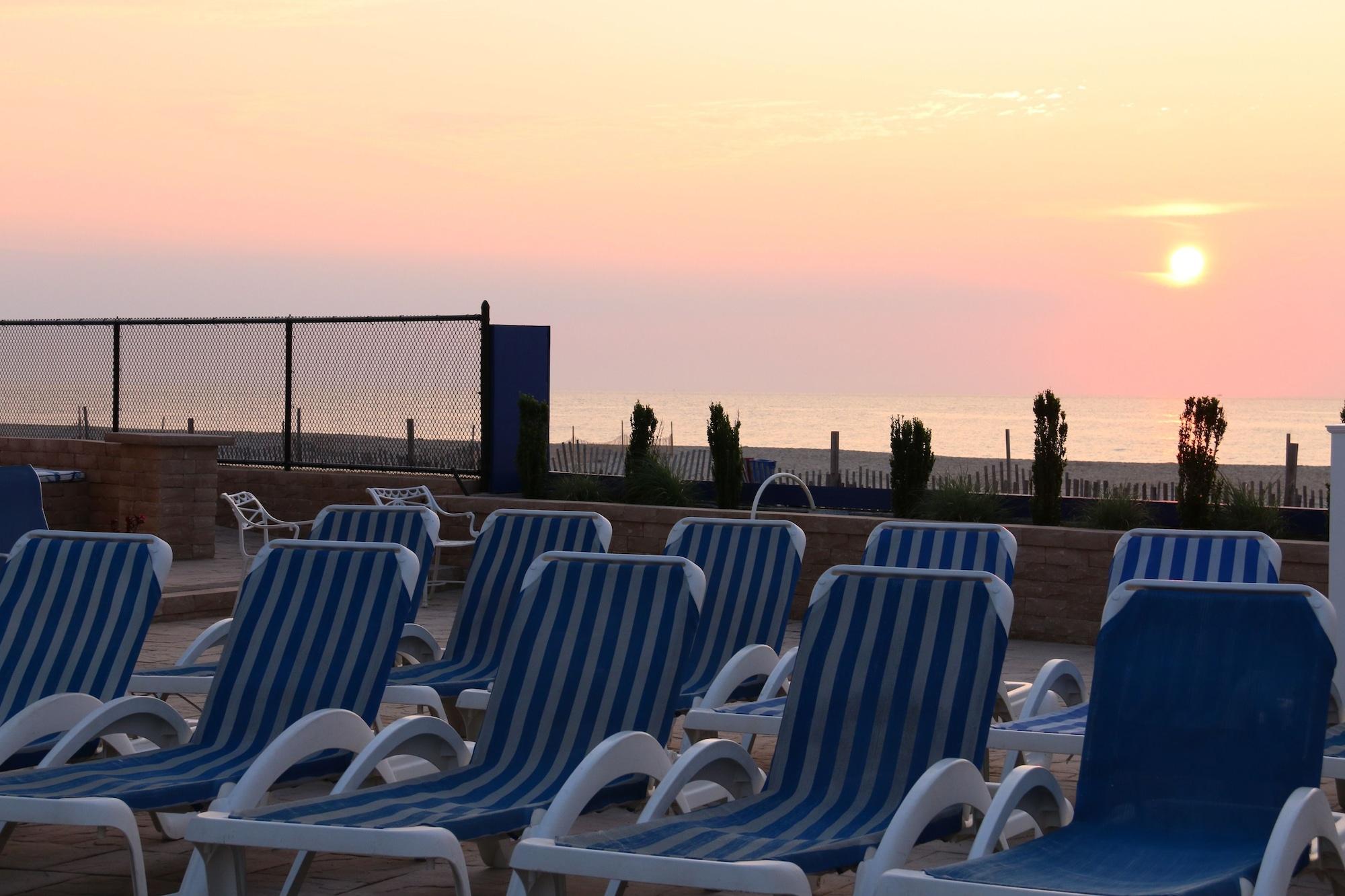 The White Sands And Hotel Point Pleasant Beach