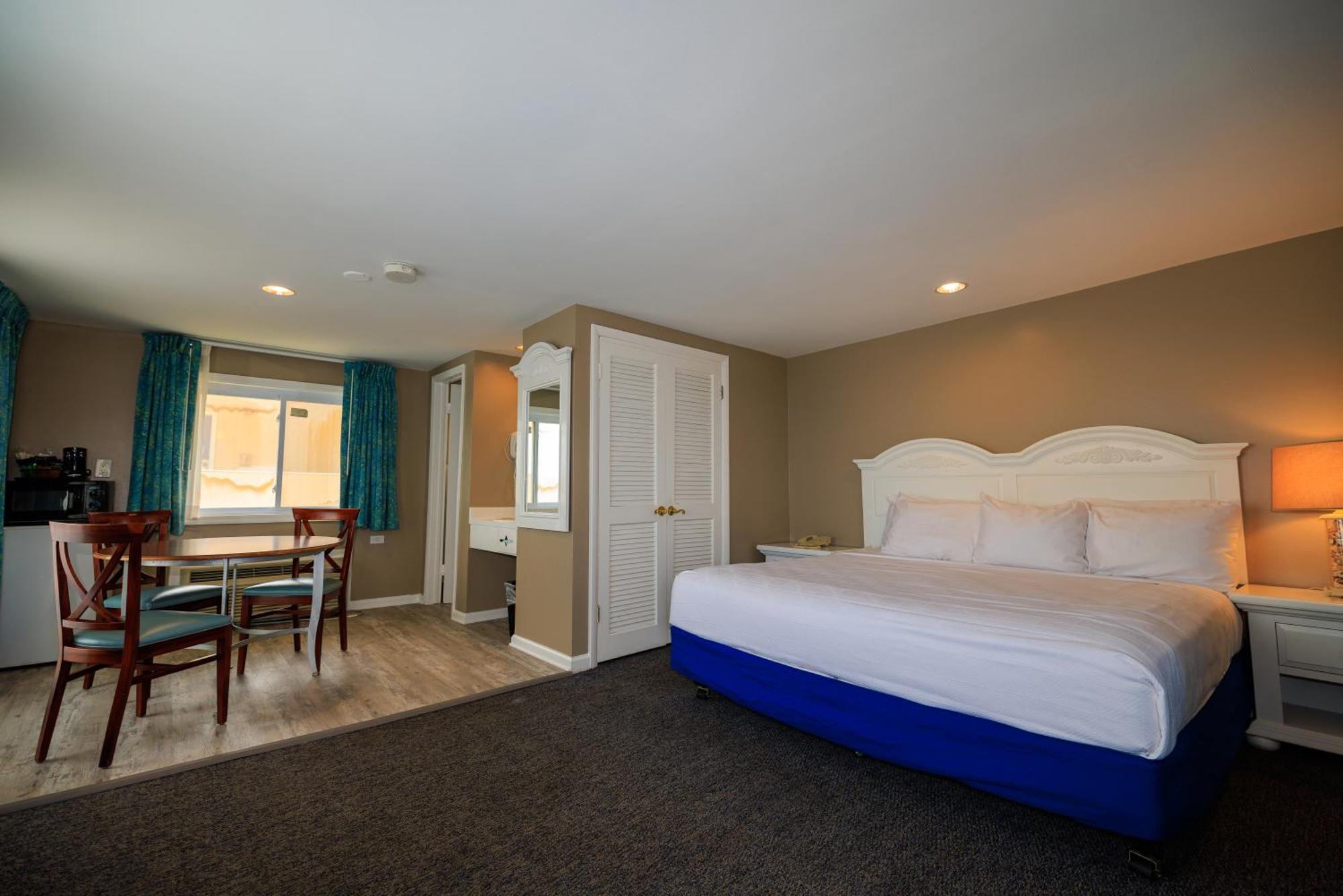 The White Sands And Hotel Point Pleasant Beach