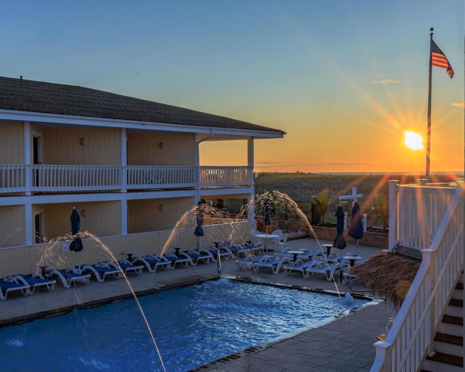 The White Sands And 3* Point Pleasant Beach