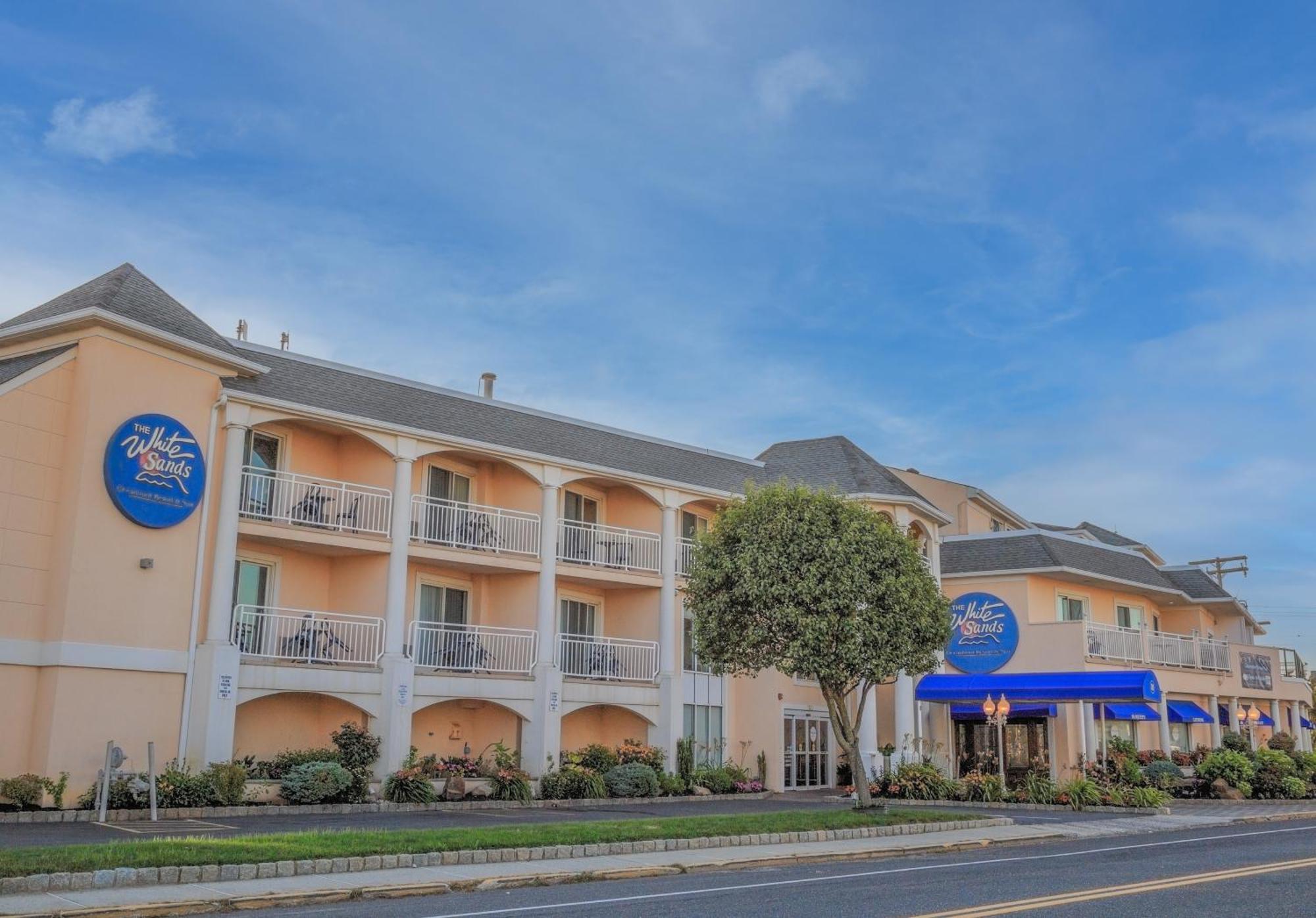 Hotel The White Sands And